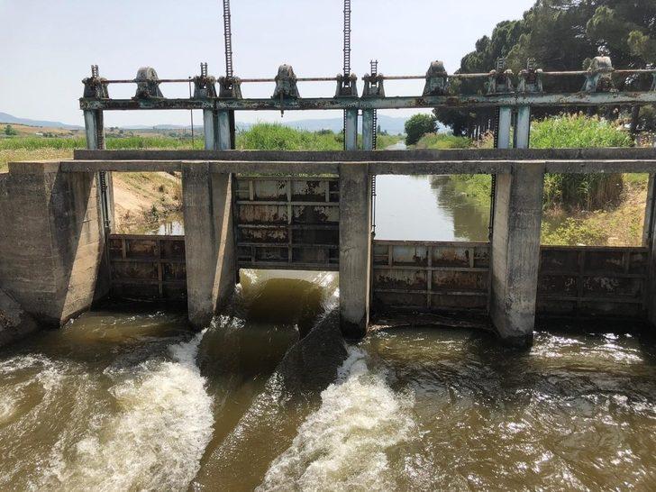 Gediz Ovası’nda 390 bin dekar alan suya kavuştu G5