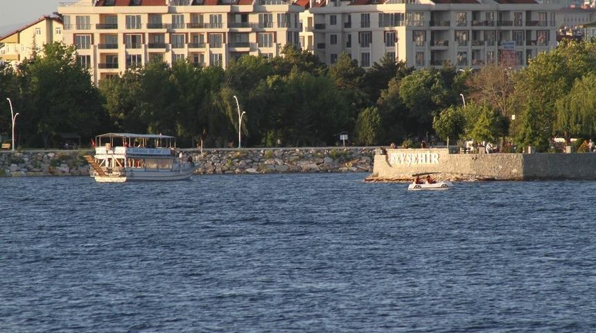 Beyşehir Gölü’nde yat turları da normale döndü