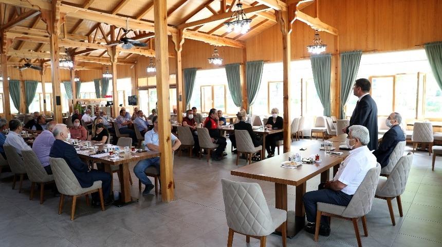 Başkan Ercengiz, muhtarlarla bir araya geldi