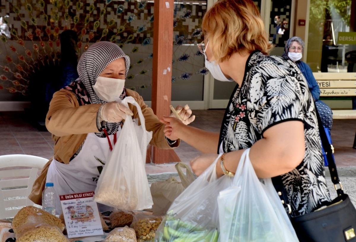 Kadınların emeği Tepebaşı&rsquo;nda değer buluyor