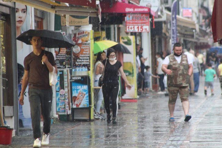 Beklenen yağmur Edirne’de başladı, İstanbul’a geliyor G2