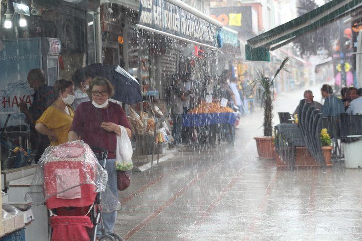 Beklenen yağmur Edirne’de başladı, İstanbul’a geliyor G3