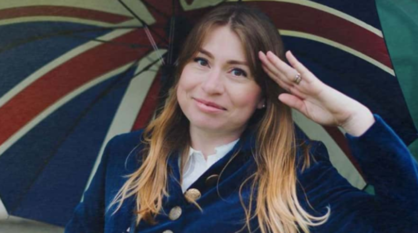 İşini bıraktı, ev hanımlığı akademisi kurdu!