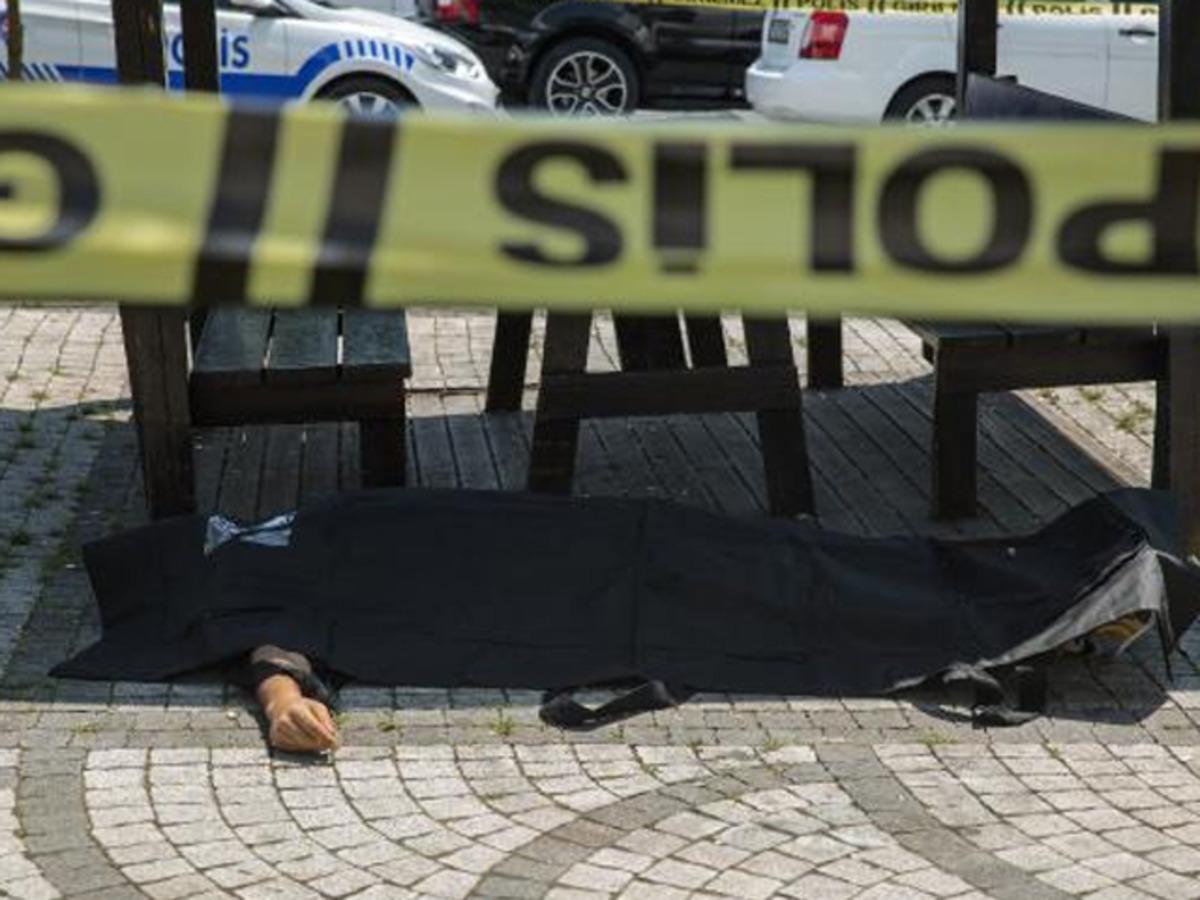 İstanbul'da yasak aşk cinayeti! &Ccedil;ocukluk arkadaşına kurşun yağdırdı