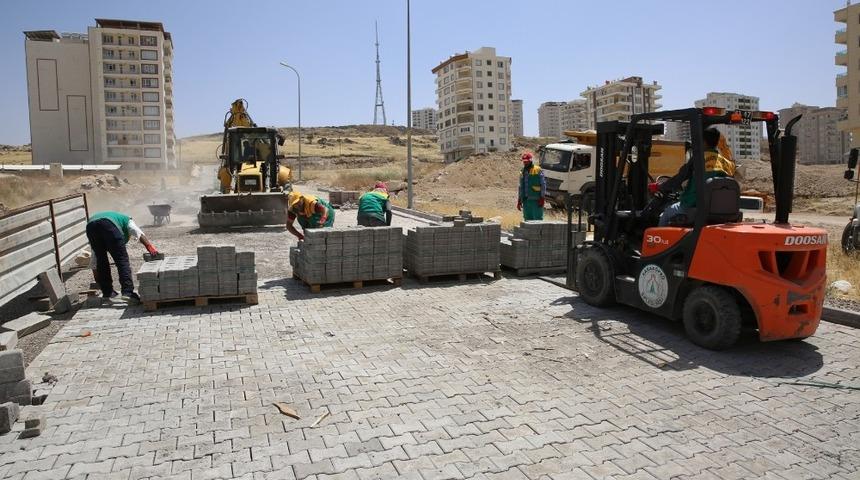 Karak&ouml;pr&uuml;&rsquo;de parke d&ouml;şeme &ccedil;alışmaları