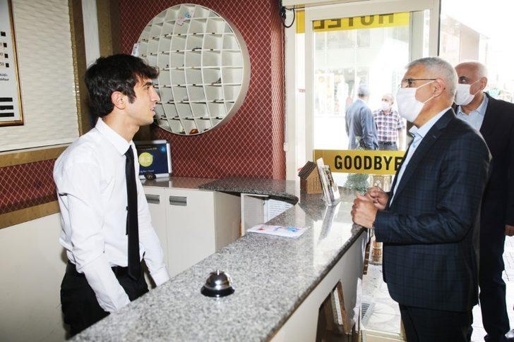 Güder, şemsiye sokakta inceleme yaptı G4