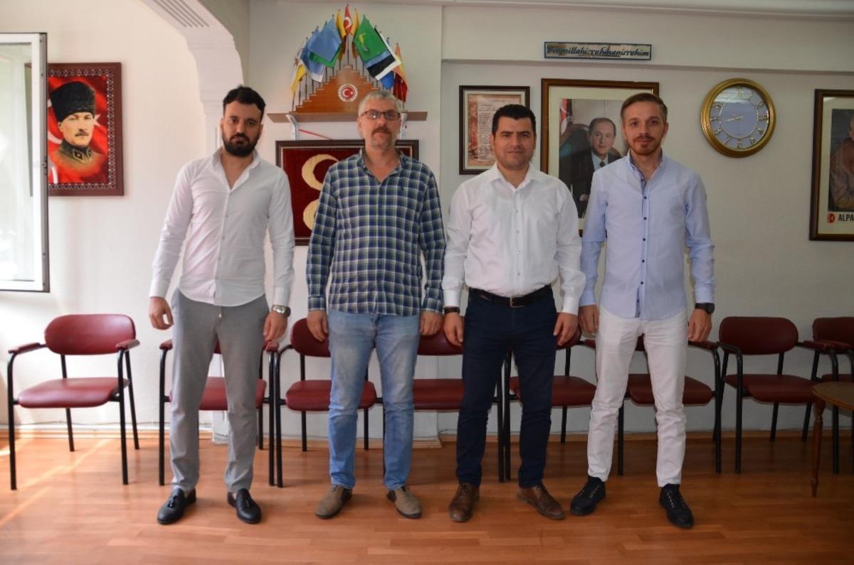 MHP Bornova&rsquo;dan gen&ccedil;lik atağı