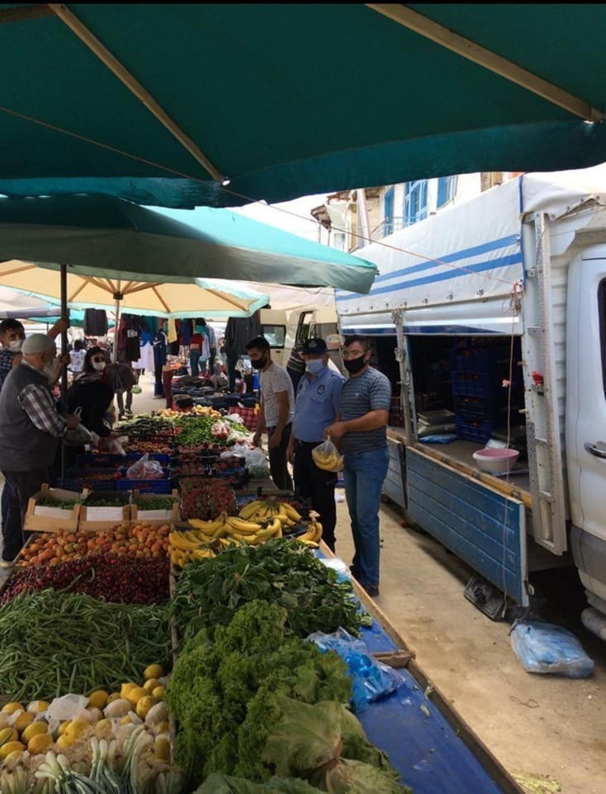 Dumlupınar pazarında korona vir&uuml;s tedbirleri