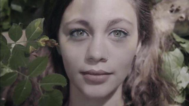 Manisalı şarkıcı sesiyle mest etti