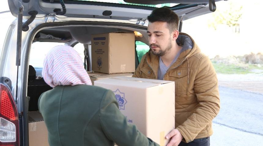 Aksaray Belediyesinden &ccedil;&ouml;lyak ve trozinemi hastalarına gıda desteği