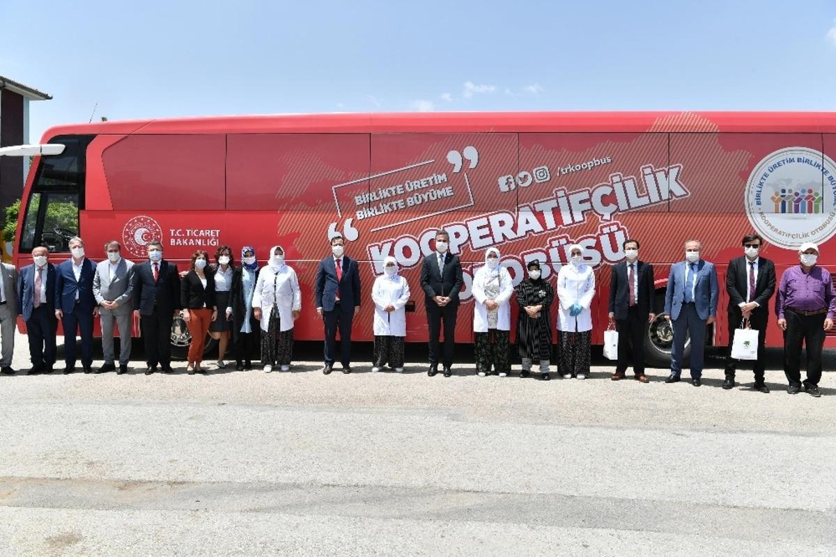 Kooperatif&ccedil;ilik Otob&uuml;s&uuml; Mamak&rsquo;tan yola &ccedil;ıktı