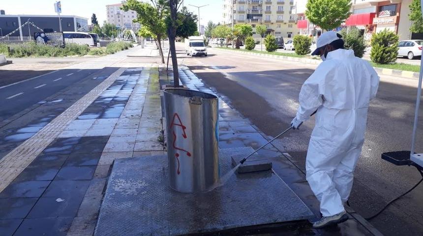 Belediyenin hizmet atağı s&uuml;r&uuml;yor