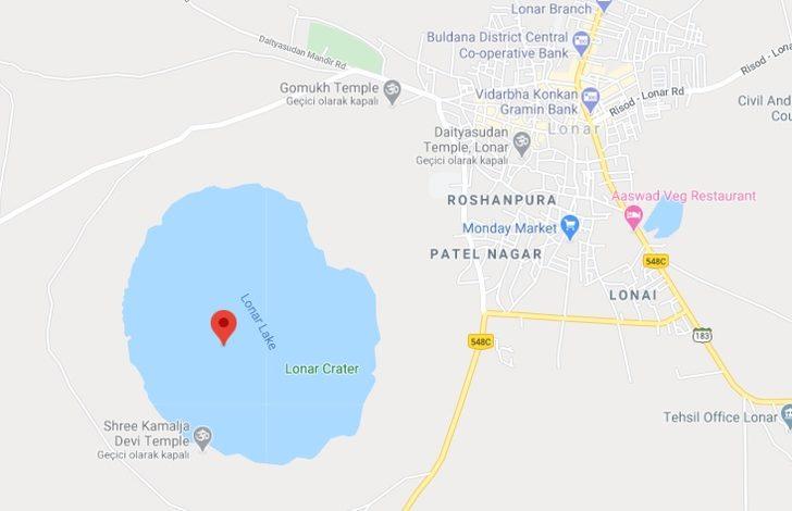 50 bin yıllık Lonar Gölü pembeye döndü G3