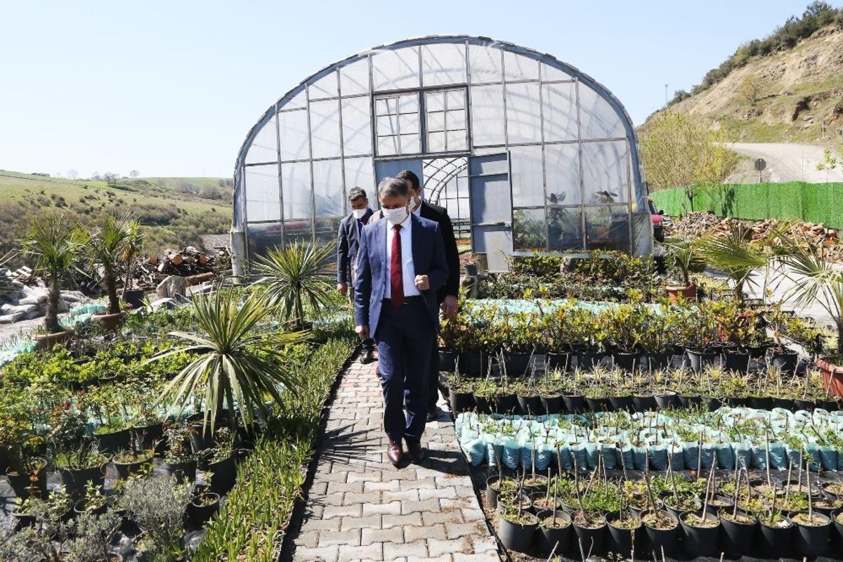 Atakum&rsquo;da parklar tasarrufla renklendi