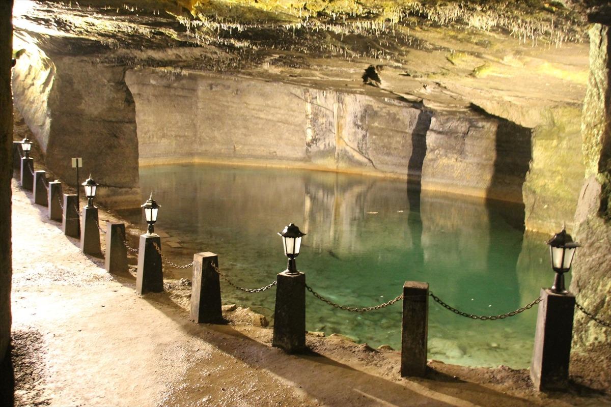 Herk&uuml;l g&ouml;revini yerine getirmek i&ccedil;in faydalanmıştı!  Cehennemağzı Mağaraları ziyaret&ccedil;ilerini bekliyor