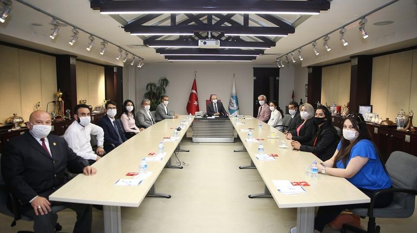 Kayseri'de 1600 berber ve kuaf&ouml;rle "hijyen" protokol&uuml; imzalandı