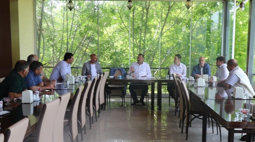 Elazığ&rsquo;da arıcıların sorun ve &ccedil;&ouml;z&uuml;m &ouml;nerileri g&ouml;r&uuml;ş&uuml;ld&uuml;