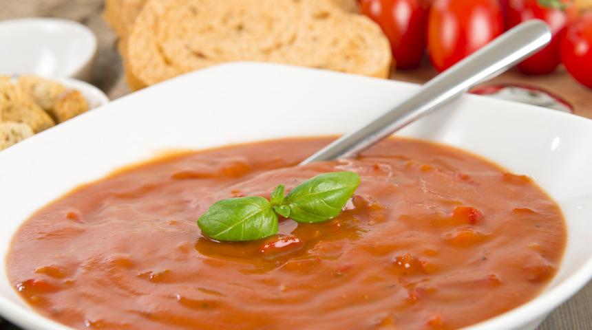 Közlenmiş domates çorbası: Bir çorba daha ne kadar lezzetli olabilir?