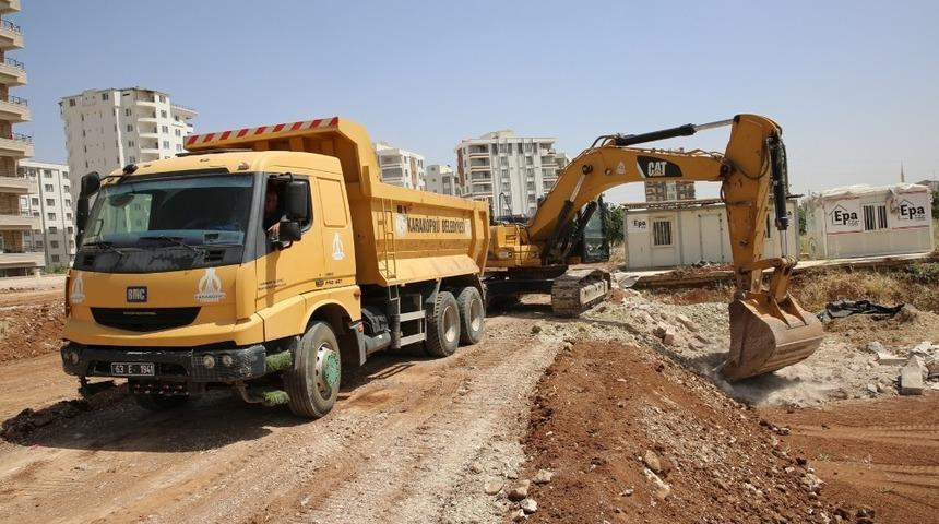 Karak&ouml;pr&uuml;&rsquo;ye yeni yollar kazandırılıyor