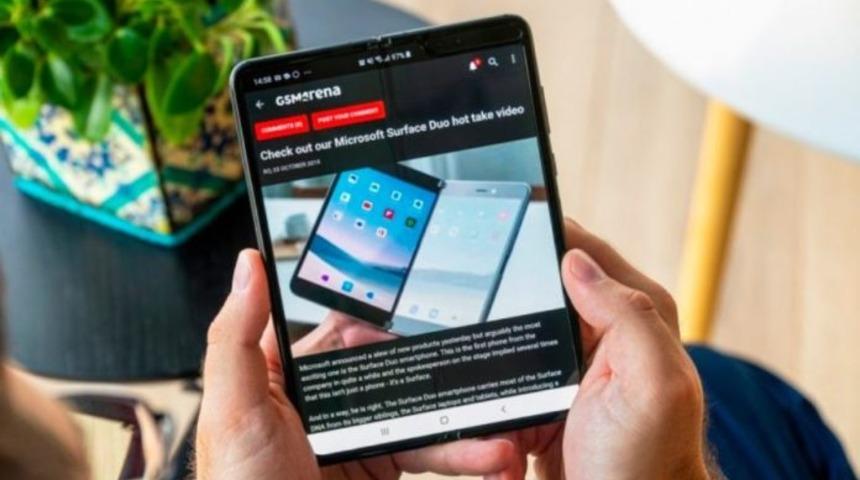 Galaxy Fold 2 ekran &ouml;zelliği ile fark yaratacak