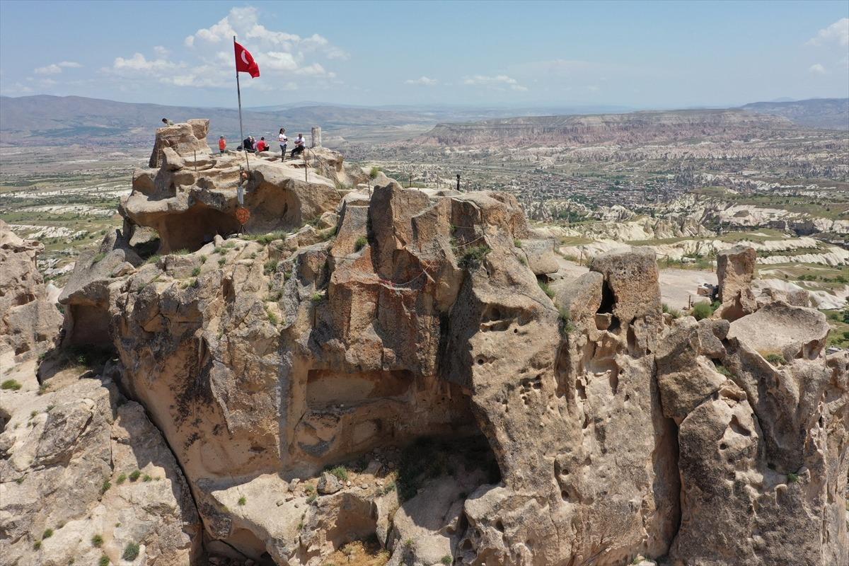 Sağlık &ccedil;alışanlarına Kapadokya s&uuml;rprizi! U&ccedil;hisar Kalesi'ni &uuml;cretsiz gezebilecekler