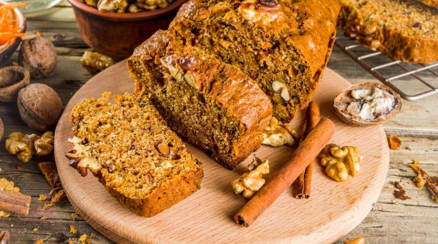 Havuçlu tarçınlı kek tarifi! Kokusu mest ediyor, nefis tadı hayran bırakıyor