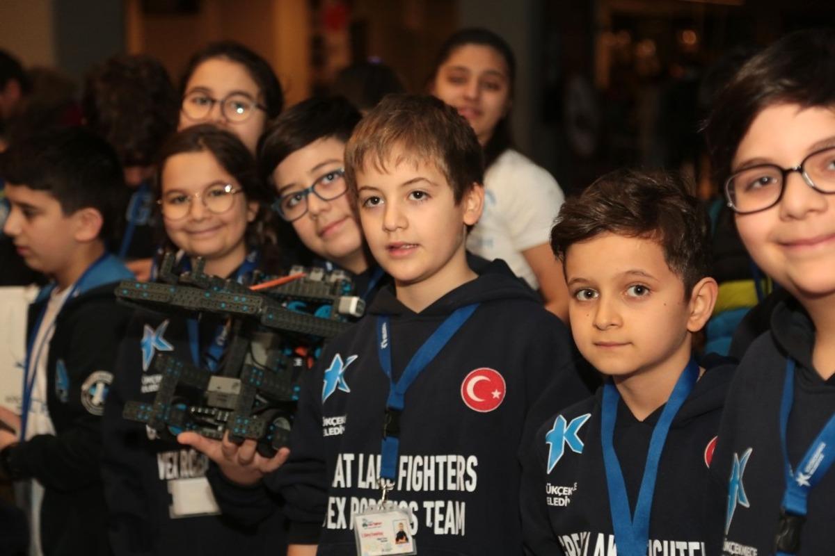 K&uuml;&ccedil;&uuml;k&ccedil;ekmece&rsquo;den Amerika&rsquo;ya uzanan bir başarı &ouml;yk&uuml;s&uuml;: &lsquo;Great Lake Fighter&rsquo;