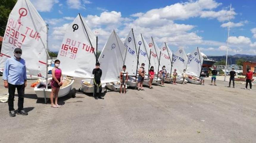 Eğirdir G&ouml;l&uuml;&rsquo;nde korona vir&uuml;s sonrası ilk antrenman