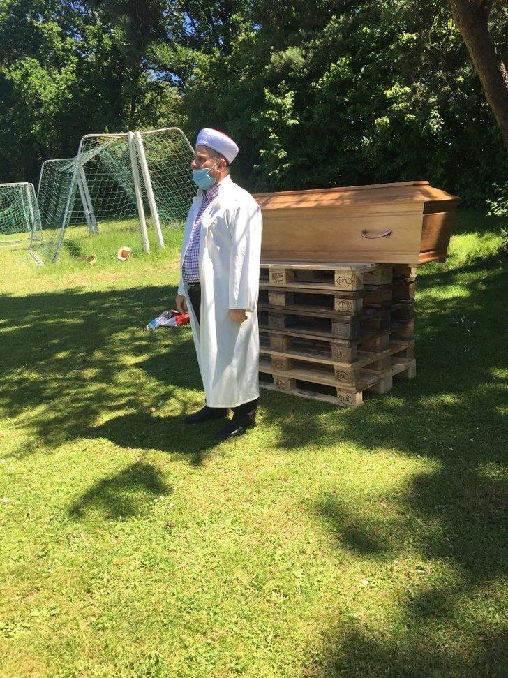 İsviçre’de Ren Nehri’nde boğulan Türk’ün cenaze namazı kılındı G4