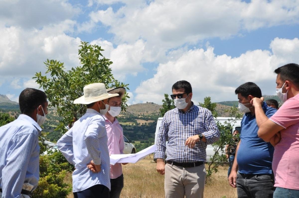 Elazığ&rsquo;da devlet, vatandaş dayanışması 6 aileye yeni ev