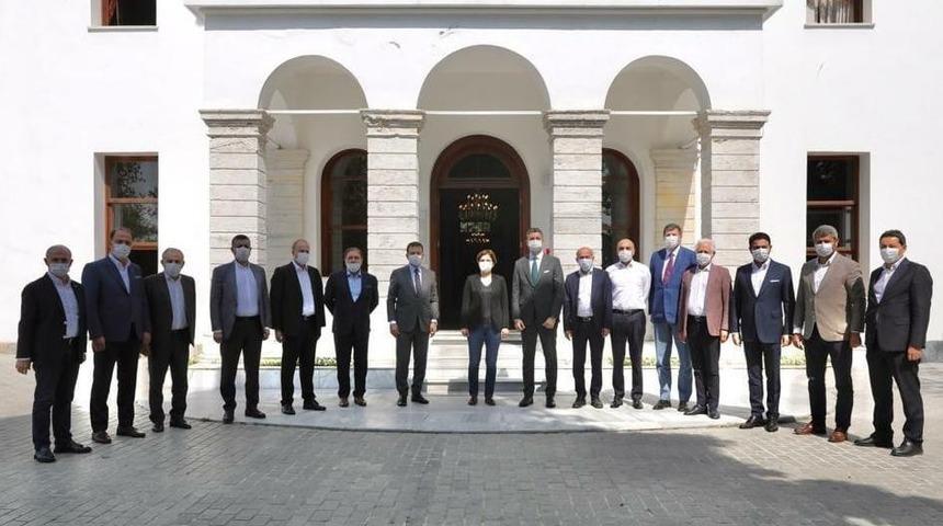 Başkan Yüksel, İstanbul’un Sosyal Demokrat Belediye Başkanları Toplantısı’na katıldı