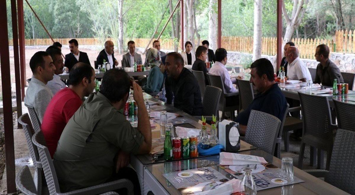 İli&ccedil;&rsquo;te yargı mensupları i&ccedil;in veda yemeği