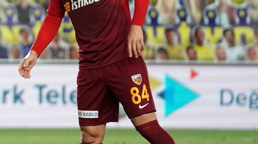 Cristian Sapunaru cezalı duruma d&uuml;şt&uuml;