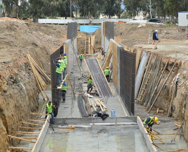 Yağmur suyu sorununa 3 ilçede neşter vuruluyor