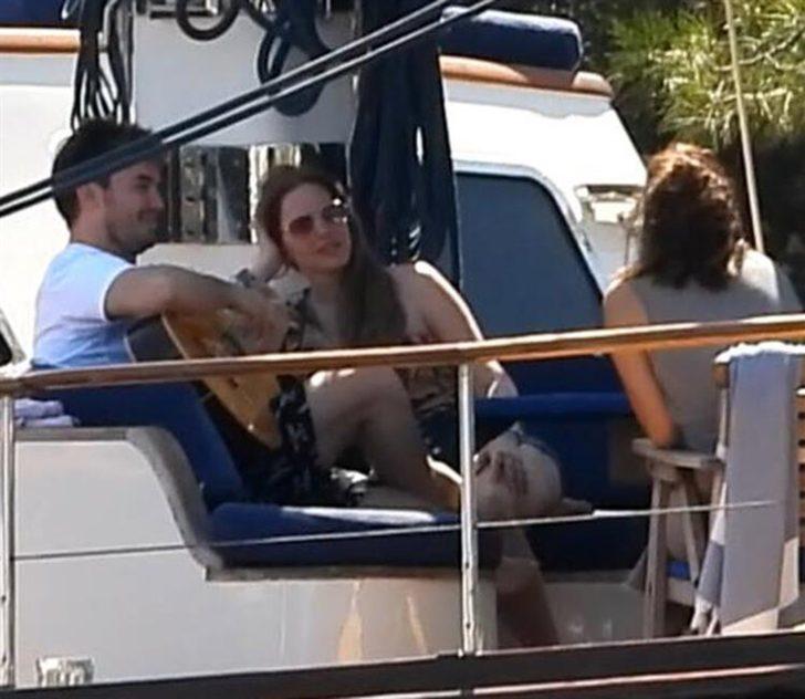 Mustafa Ceceli ile Selin İmer'in Bodrum'da romantik günü!  G1