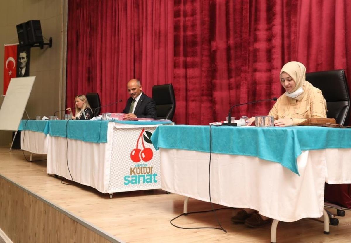 K&ouml;rfez&rsquo;de pandemiden sonra ilk meclis