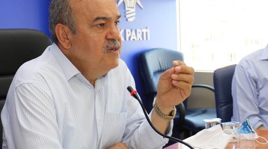 AK Parti sahaya iniyor