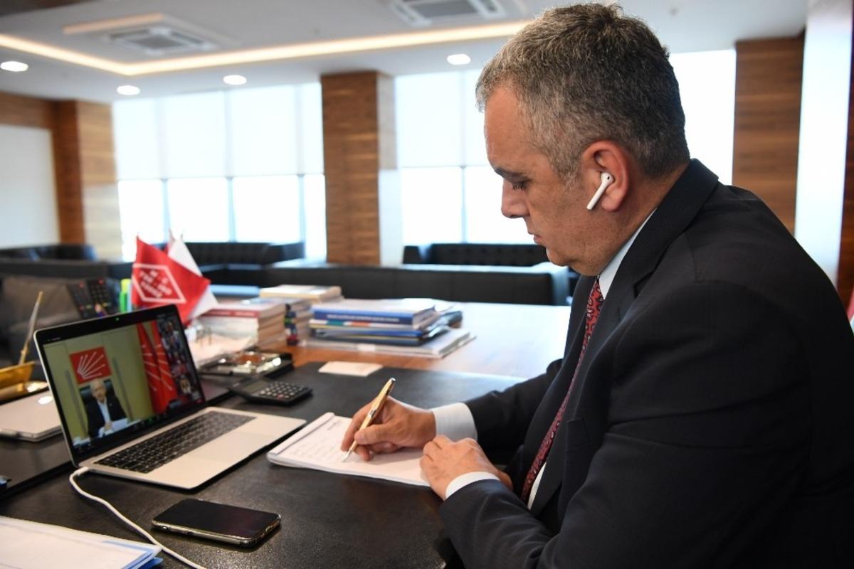 Başkan Esen Kılı&ccedil;daroğlu&rsquo;na Konyaaltı&rsquo;nı anlattı