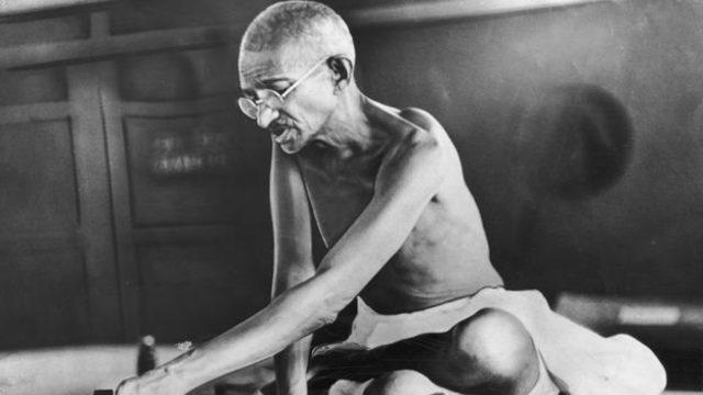 Hindistan'ın bağımsızlık lideri Mahatma Gandhi