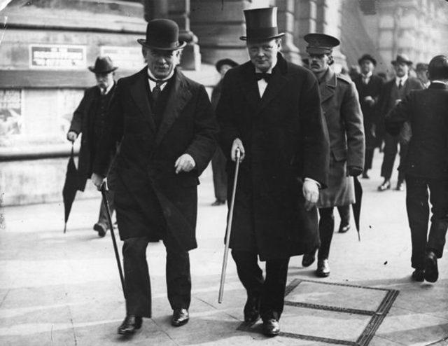 Başbakan David Lloyd George ve Winston Churchilli 1915