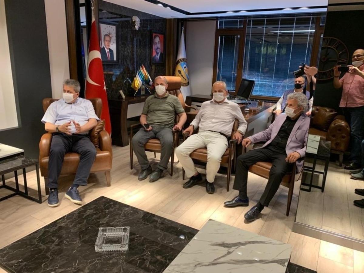 AK Parti&rsquo;den DESKKKOP&rsquo;a teşekk&uuml;r ziyareti