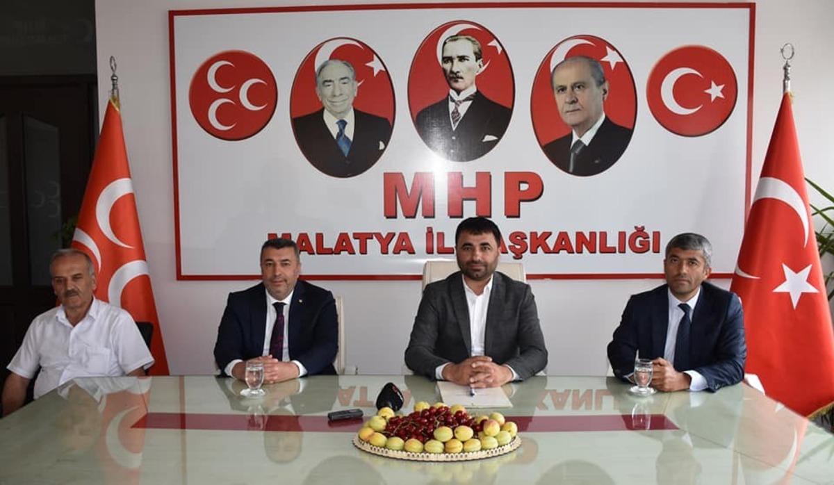 Sivil toplum temsilcilerinden MHP&rsquo;ye ziyaret