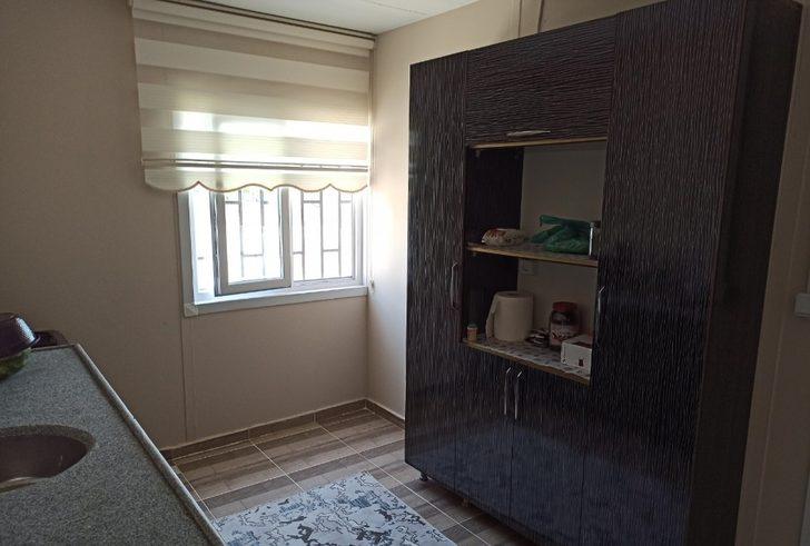 Mehmetçik kimsesiz kadın için ev yaptırdı G4