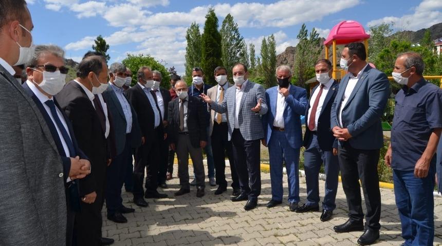 Başkan Karataş ilçe başkanlarıyla istişare toplantısı yaptı