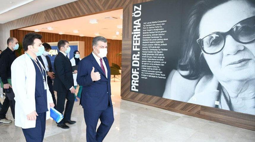 Sağlık Bakanı Koca Prof. Feriha Öz Acil Durum Hastanesini ziyaret etti
