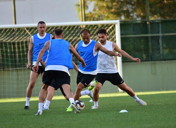 Manisa FK günü çift antrenmanla tamamladı G4