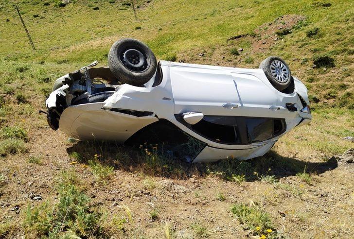 Şemdinli’de trafik kazası: 2 yaralı G2