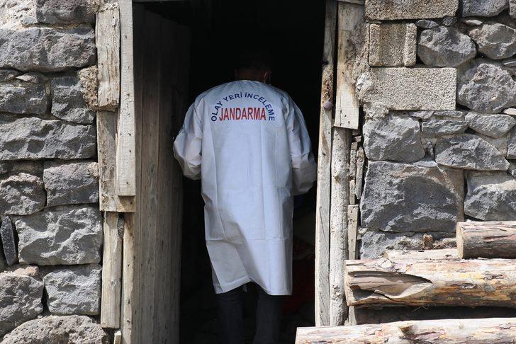 Ağrı'da tandıra düşen minik Ayşegül yaşam mücadelesini kaybetti G5