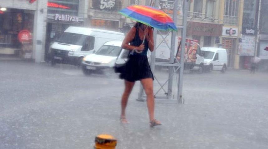 Meteorolojiden İstanbul i&ccedil;in kritik uyarı! &Ouml;ğle saatlerine kadar s&uuml;recek