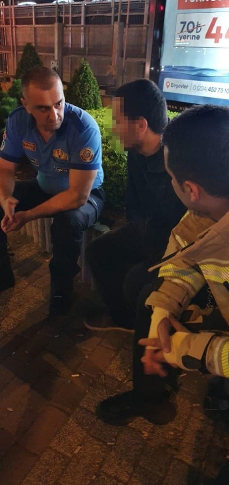 İntihara kalkıştı, itfaiye ekibi vazgeçirdi G2